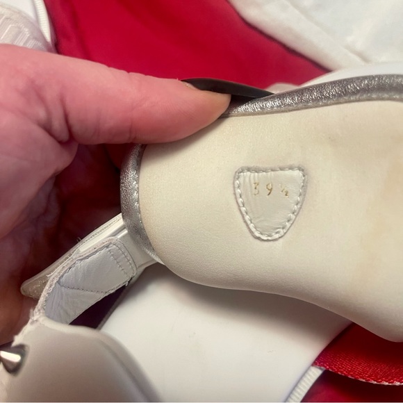 Christian Louboutin red bottom sandals - Picture 7 of 12